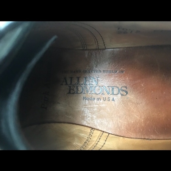 Allen Edmonds Park Avenue Cap Toe Oxfords Men’s - Picture 5 of 7